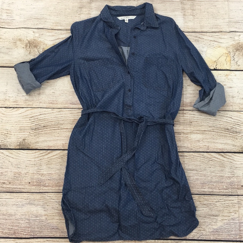Max studio chambray half button up dress size Med